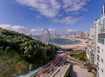 Apartamento · 96m² · 2 Quartos · 2 Vagas · Apartamento à venda no Pioneiros em Balneário Camboriú.