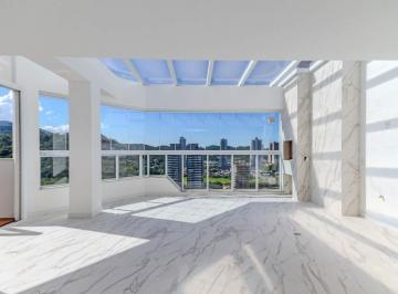 Apartamento · 178m² · 3 Quartos · 2 Vagas · Cobertura Duplex à venda na Praia Brava em Itajaí.