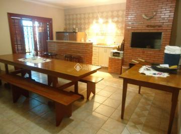 Casa · 365m² · 4 Quartos · 2 Vagas · Casa com 4 quartos , uma suíte, no bairro são Sebastião