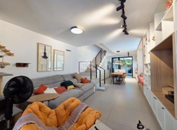 Casa · 123m² · 3 Quartos · 2 Vagas · CASA 3 QUARTOS SENDO 1 SUÍTE COM 2 VAGAS QUINTAL E CHURRASQUEIRA NO CAMPECHE FLORIANÓPOLIS