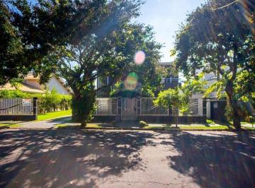 Casa · 382m² · 5 Quartos · 6 Vagas · Casa 4 suítes à venda, 382m² por R$ 1.789.900 - Condomínio Shambala I - Atibaia/SP