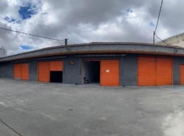 Comercial , São Paulo · 2 galpões, cada um mede 250m², comerciais para locação, em Casa Verde