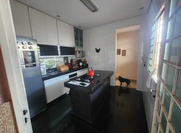 Imagem 1 · Casa para venda em Coqueiros, Belo Horizonte