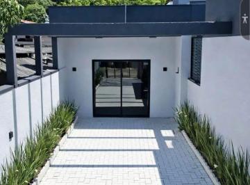 Casa · 58m² · 2 Quartos · 2 Vagas · casa com fino acabamento pronto para morar em Barra Velha SC