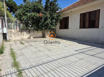 Casa · 82m² · 4 Quartos · 2 Vagas · Casa Residencial de 4 Quartos com Piscina e Churrasqueira em Porto Alegre