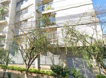 Apartamento · 104m² · 3 Quartos · 1 Vaga · Apartamento de 3 quartos, suite e 1 vaga no bairro Rio Branco