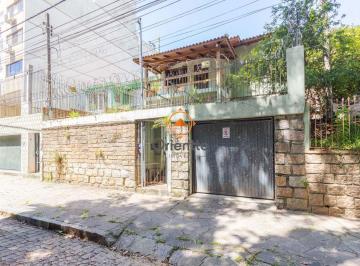 Casa · 380m² · 3 Quartos · 1 Vaga · Casa 3 quartos, com vaga e terraço no bairro Jardim São Pedro