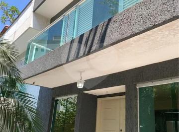 Casa de 3 quartos, São Paulo · Casa de condomínio com 3 quartos, 1 suíte, 3 quartos e 164 m² à Venda no Jardim São Paulo
