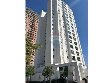 Apartamento · 92m² · 3 Quartos · 2 Vagas · Excelente apartamento no Condominio Quebec
