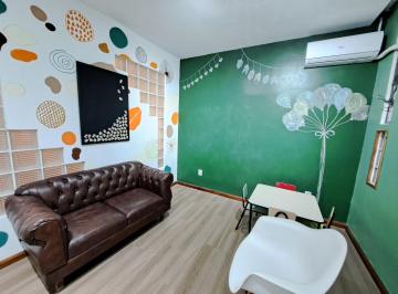 Casa · 41m² · 1 Quarto · 1 Vaga · Sala/Loja montada para atendimento no Bom fim