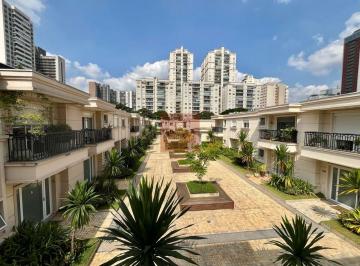 Casa · 290m² · 4 Quartos · 2 Vagas · Casa em condomínio fechado de alto padrão para locação na região do Brooklin!