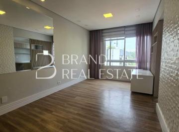 Apartamento · 85m² · 2 Quartos · 1 Vaga · Apartamento totalmente reformado no Brooklin com 85m² 2 dormitórios 1 vaga