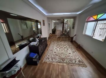 Casa · 100m² · 4 Quartos · 2 Vagas · Sobrado para locação no Jardim São Paulo, perto do metrô. Pode ser Comercial ou Residencial.