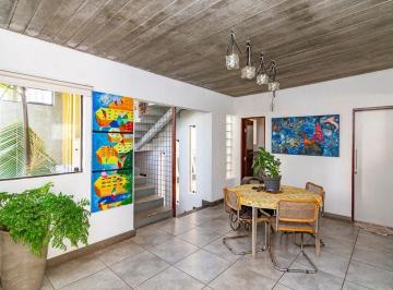 Casa · 330m² · 4 Quartos · 2 Vagas · Casa à Venda - Santa Lúcia, 4 Quartos,  330 m2