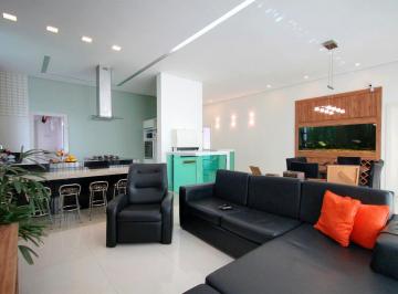Casa · 221m² · 2 Quartos · 4 Vagas · Casa à Venda - Santa Lúcia, 2 Quartos,  221 m2