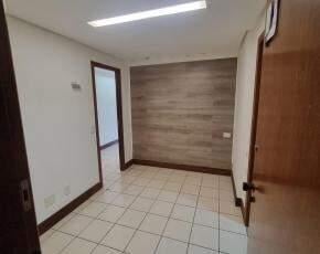 Comercial · 66m² · EDIFICIO MULTIEMPRESARIAL SALA 66M COM GARAGEM!!!