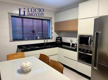 Casa · 135m² · 2 Quartos · 3 Vagas · Casa à Venda em Vila Camilópolis, Santo André – 3 vagas, 2 quartos