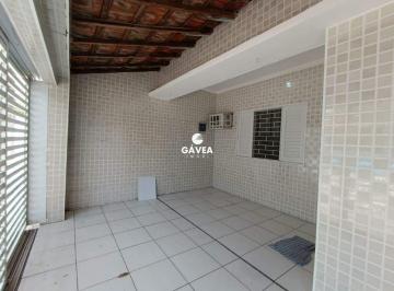 garagem · Casa à venda no Jardim Independência em São Vicente.