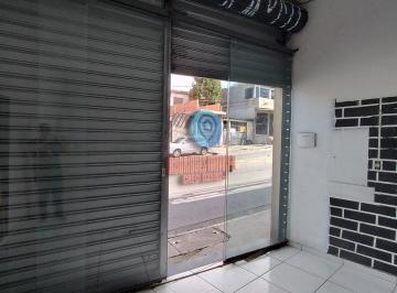 Comercial · 46m² · OPORTUNIDADE! Aluga-se salão comercial em avenida movimentada - Vila Curuça