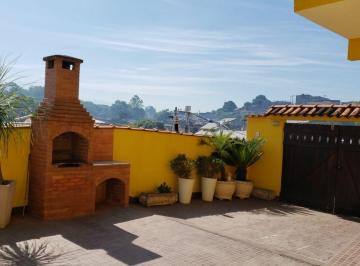 Apartamento · 92m² · 2 Quartos · 2 Vagas · Ótima casa duplex a poucos metros do Guanabara