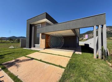 Casa · 145m² · 3 Quartos · 2 Vagas · Sofisticação e Lazer Completo: Casa de 3 Quartos com Jacuzzi no Condomínio Reserva do Pilar