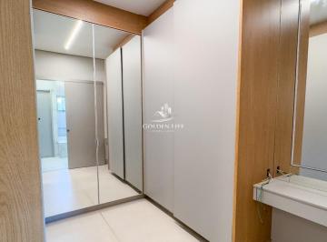 Casa · 236m² · 4 Quartos · 2 Vagas · Casa à venda em Uberlândia/MG