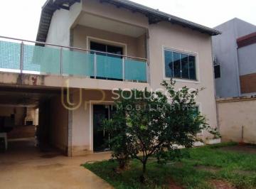 Casa · 300m² · 3 Quartos · 2 Vagas · 3 Quartos | 4 Banheiros | 2 Vagas | Terreno: 300m² | Condomínio Fechado | R$750.000,00