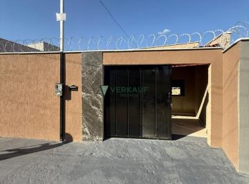 Casa · 80m² · 2 Quartos · 2 Vagas · Casa Padrão 02 quartos - Centro /Guapó