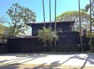 Comercial · 1100m² · 14 Vagas · Oportunidade Única: Sede Corporativa de 1.100m²