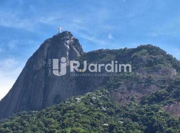 Apartamento · 120m² · 3 Quartos · 2 Vagas · Humaitá | 120 m² | 3 Quartos (1 Suíte) | Varanda | Vista Cristo Redentor | 2 Vag