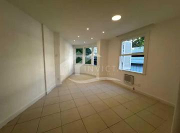 Apartamento · 102m² · 4 Quartos · 1 Vaga · Ótimo apartamento no Leblon com 4 quartos  e 1  vaga