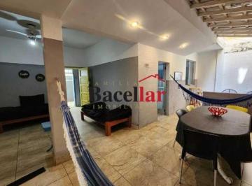 Apartamento · 130m² · 2 Quartos · Apartamento : Térreo / Residencial / Urca
