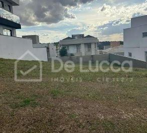 0 · terreno à venda em Parque das Quaresmeiras
