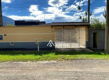 c5ad3d31389b4984429de37b4674a190e78f5108 · Linda casa na praia Massaguaçu, local tranquilo e residencial
