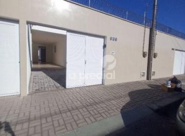 Casa · 136m² · 4 Quartos · 2 Vagas · Casa residencial no bairro Jardim Das Oliveiras, em Fortaleza-ce!