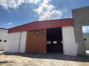 Foto 01 · Galpão Comercial de 400m² para Locação em Sorocaba-SP, na Zona Industrial: Imperdível!