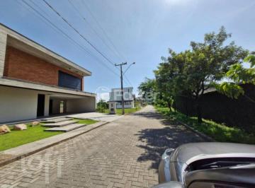 2bb2ec53 · Casa em Condomínio, 3 dormitórios, 205 m², em Canasvieiras
