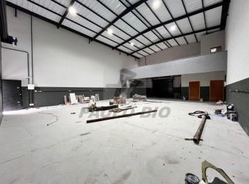 Comercial · 300m² · Comercial para aluguel - em Assunção