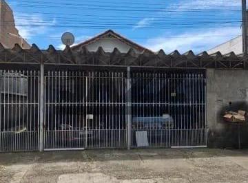 Casa · 140m² · 2 Quartos · 2 Vagas · Terreno 280m² com 4 casas em zona comercial Chácaras Reunidas