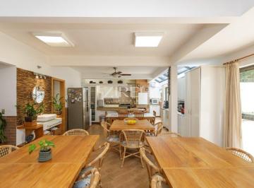 Casa · 353m² · 6 Quartos · CASA À VENDA NO MOSSUNGUÊ COM 6 DORMITÓRIOS
