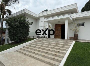 Casa · 450m² · 6 Quartos · 4 Vagas · Casa para venda ou locação com 6 suítes no Condomínio Marambaia, em Vinhedo SP