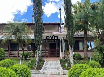 Rural · 1100m² · 5 Quartos · Chácara em Araucária - Excelente localização, a 5 minutos do Centro da Cidade e a 30 minutos de Curi