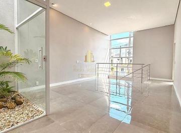 Casa · 181m² · 3 Quartos · 3 Vagas · Casa Semi-térrea- 3 quartos- Pinheirinho- Vinhedo/ SP