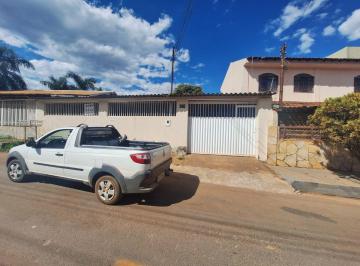 Casa de 3 quartos, Valparaíso de Goiás · VENDO ÓTIMA CASA