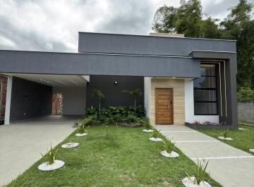 Casa · 137m² · 3 Quartos · 2 Vagas · Casa à venda - em São José do Imbassaí
