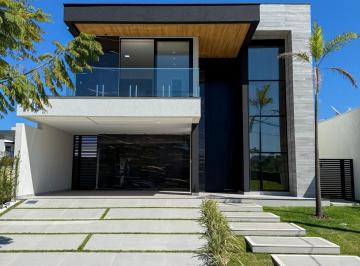 Casa · 270m² · 4 Quartos · 2 Vagas · Casa Exclusiva no Alphaville 1 Maricá