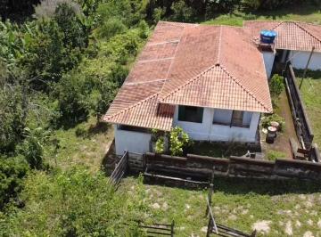 Rural de 3 quartos, Itaguara · Fazenda com casa centenária
