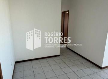 Apartamento de 2 quartos, Salvador · Apartamento a venda de 2/4, 1 suíte + dependência, varanda e garagem no STIEP