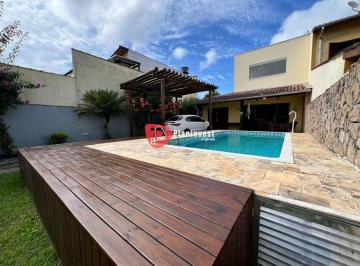 Casa de 5 quartos, Caraguatatuba · CASA A VENDA NO BAIRRO GOLFINHO EM CARAGUATATUBA