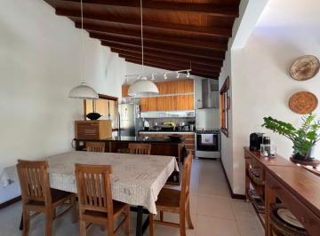 Casa de 6 quartos, Armação dos Búzios · CASA ARMAÇÃO DOS BÚZIOS - MANGUINHOS 237 MT